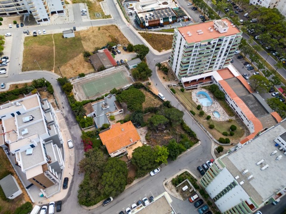 Helårsgrund i Quarteira, Faro - foto 1