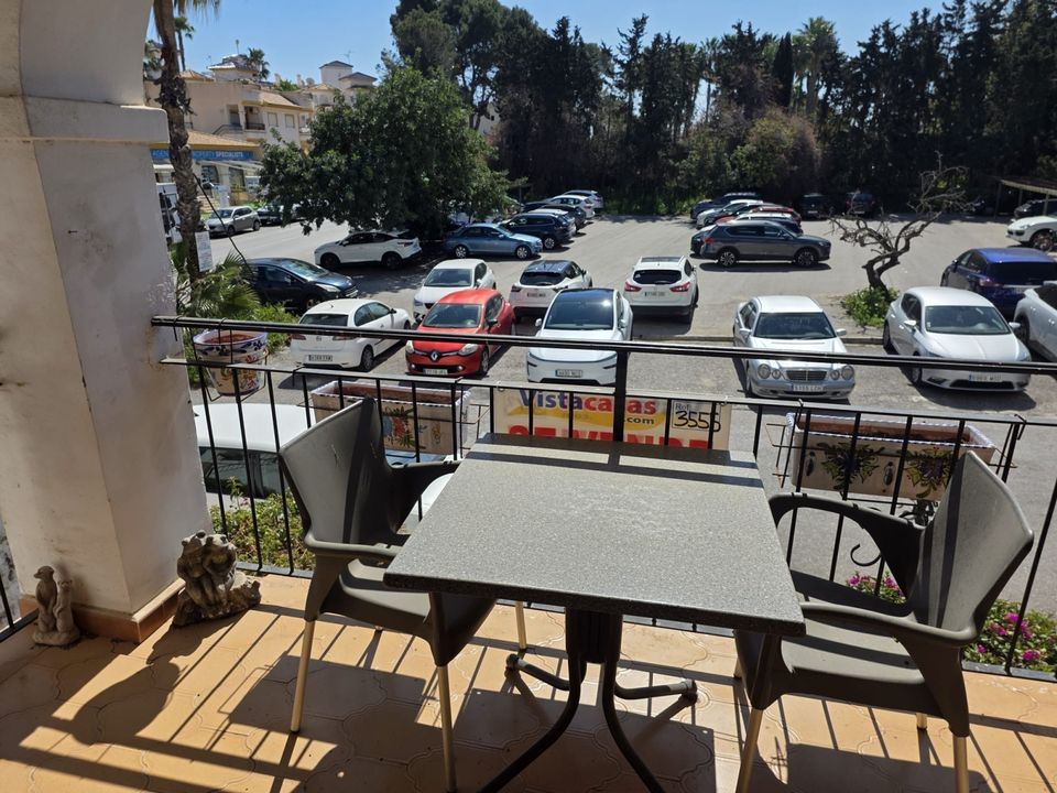 Lejlighed i Villamartin, Alicante - foto 2