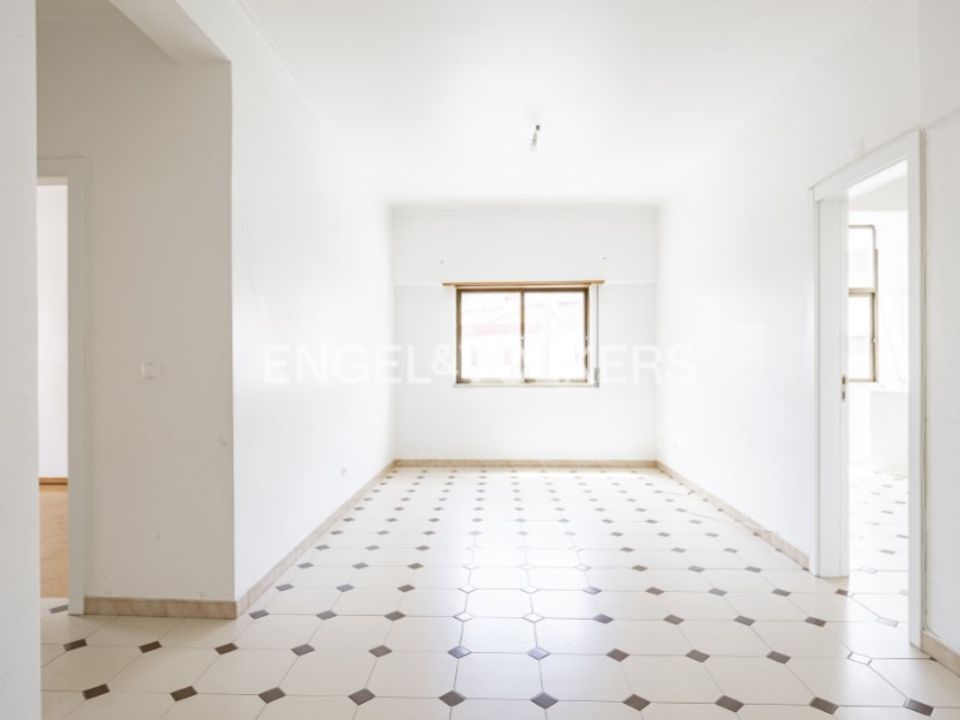 Lejlighed i Laranjeiro, Setubal - foto 1