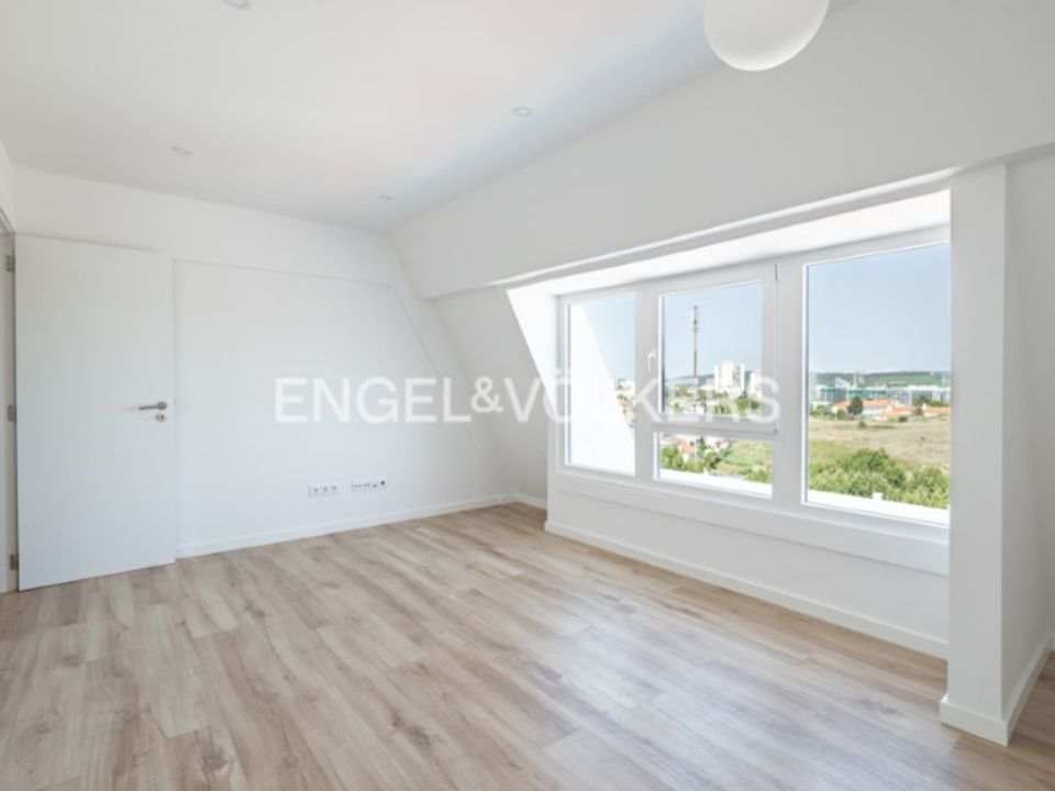 Apartment in Alges, Lisbon - photo 3
