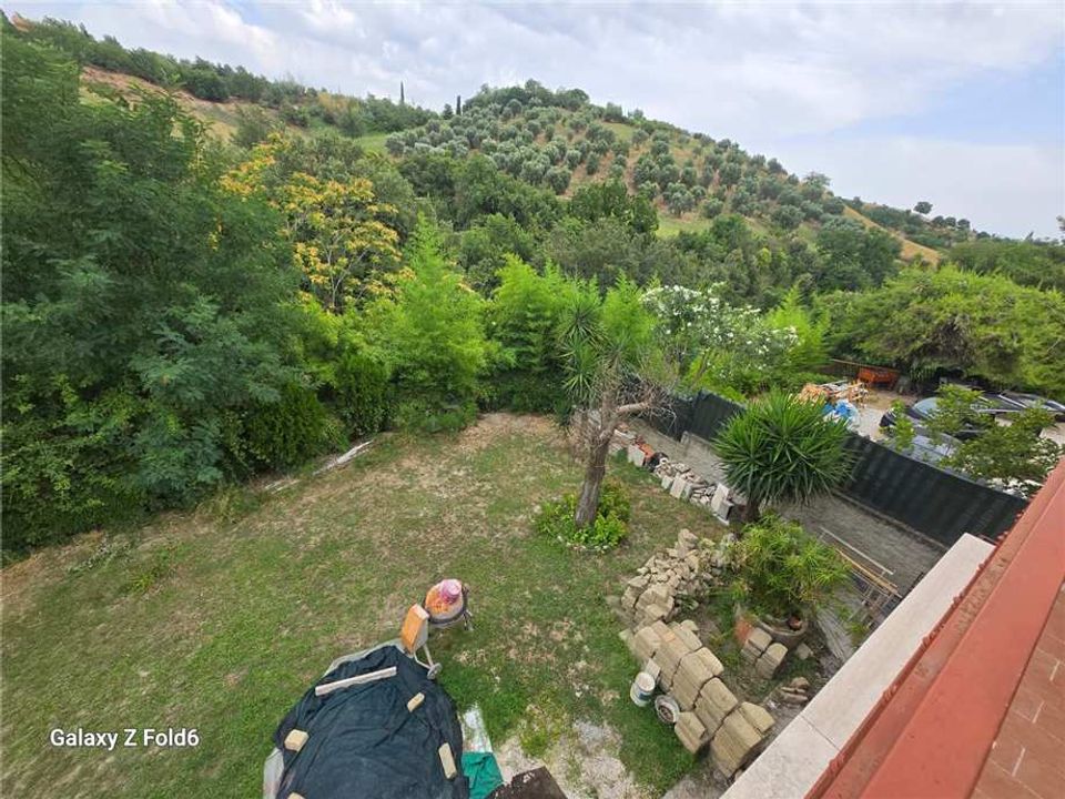 Casa de pueblo en Castelnuovo di Porto, Rome - foto 3