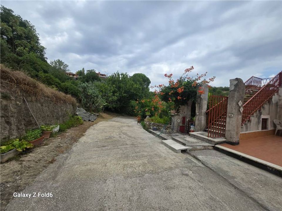 Casa de pueblo en Castelnuovo di Porto, Rome - foto 4