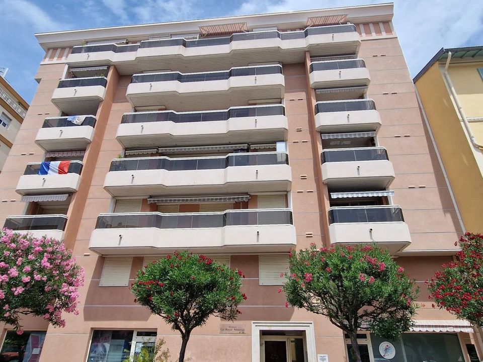 Leilighet i Menton, Alpes-Maritimes - bilde 1