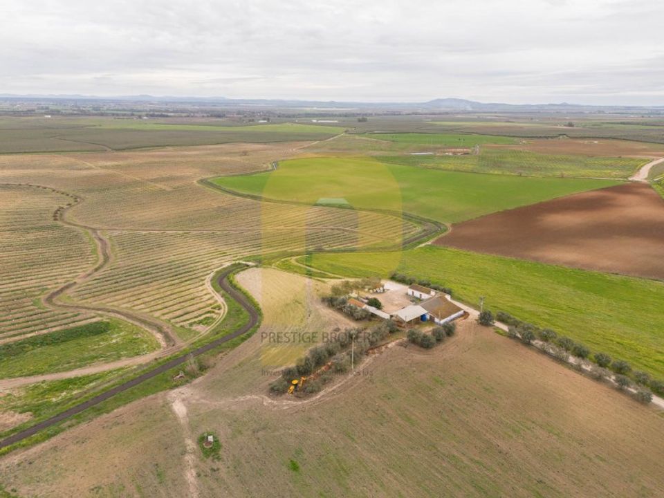 Helårsgrund i Elvas, Portalegre - foto 1