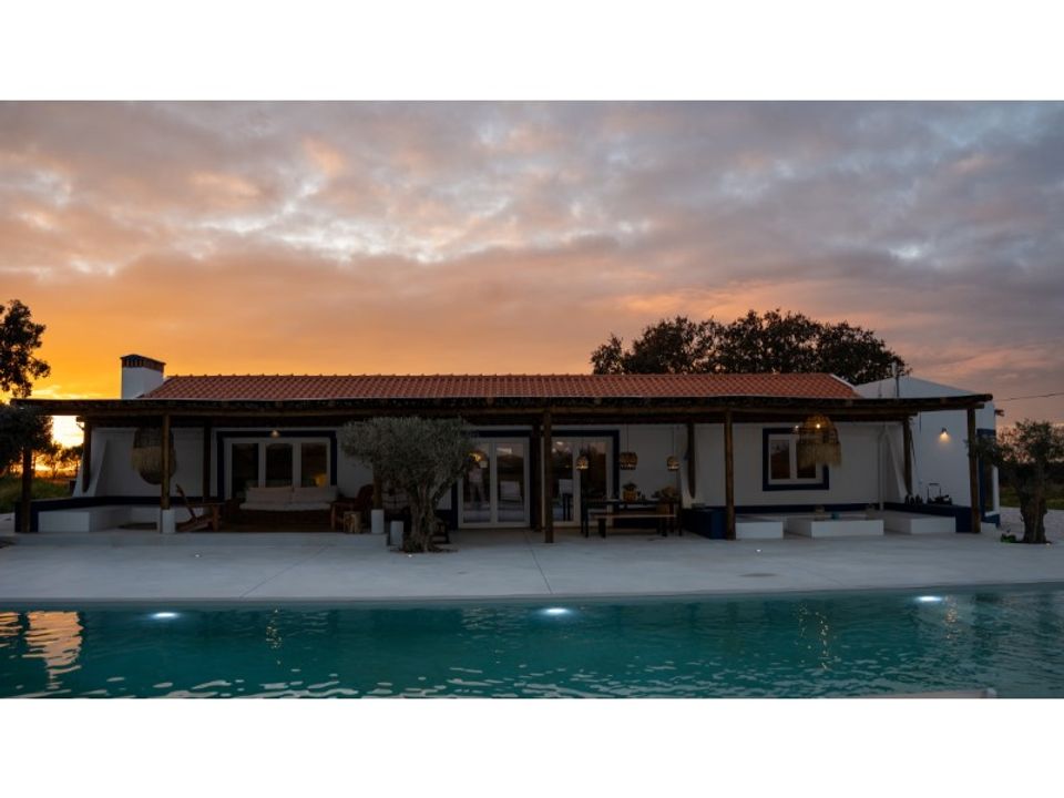 Farm in Mora, Evora - photo 1