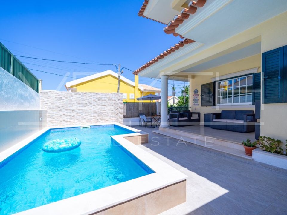 Villa - Almada, Setubal - photo 1