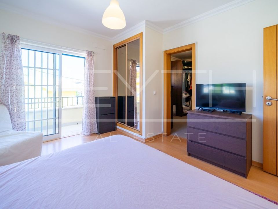 Villa - Almada, Setubal - photo 2