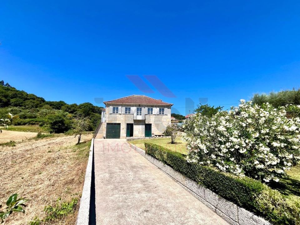 Villa i Arcos de Valdevez, Viana do Castelo - foto 1