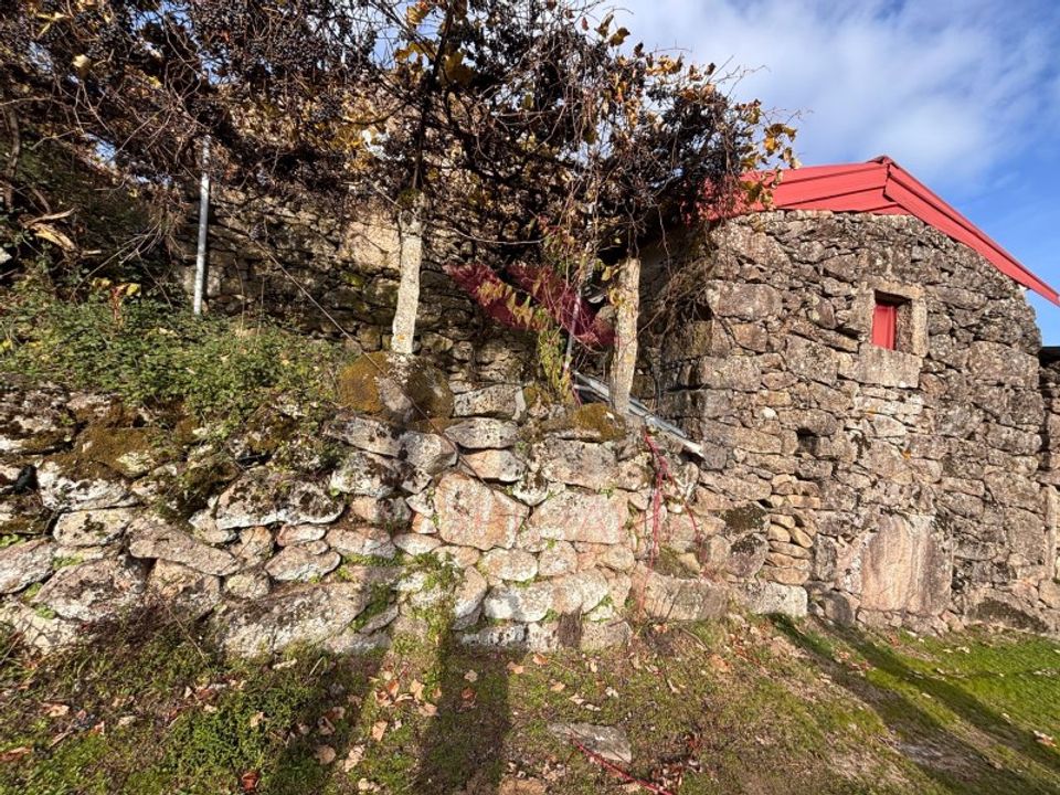 Ruinere i Arcos de Valdevez, Viana do Castelo - foto 2