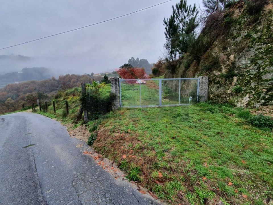 Helårsgrund i Arcos de Valdevez, Viana do Castelo - foto 1