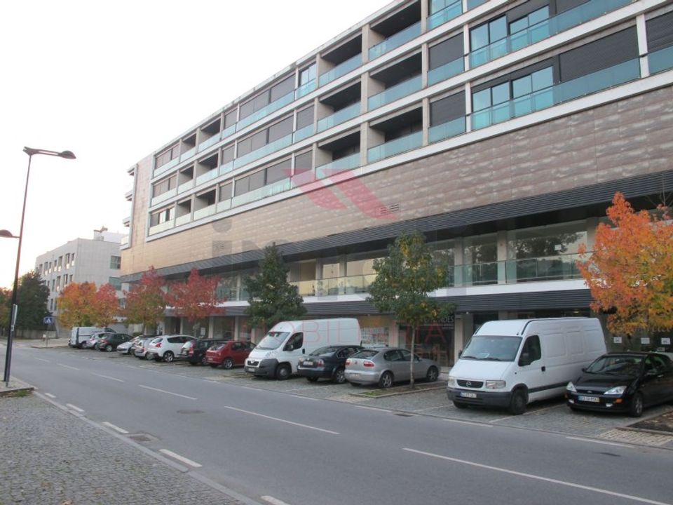 Erhvervsejendom i Arcos de Valdevez, Viana do Castelo - foto 1