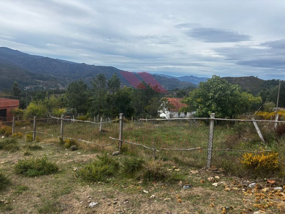 Helårsgrund i Arcos de Valdevez, Viana do Castelo - foto 2