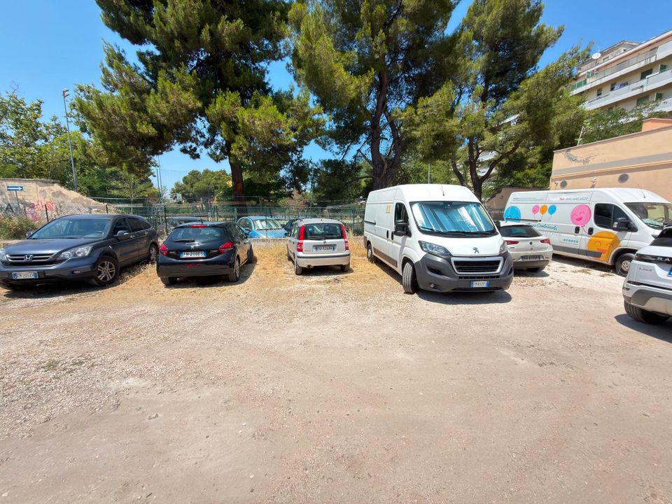 Garatge a Pescara, Pescara - foto 2
