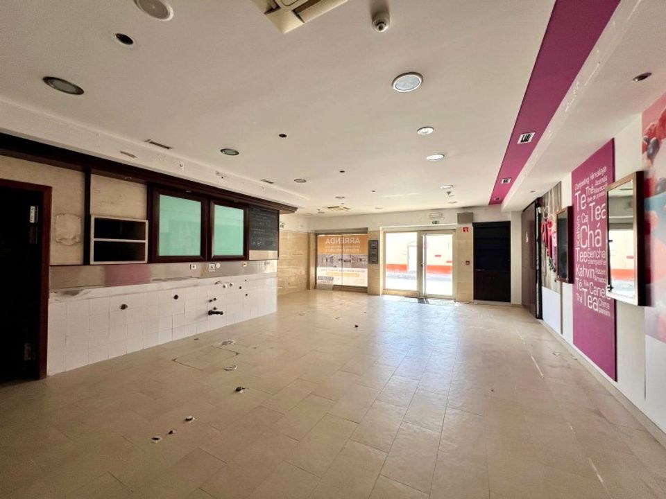 L'establiment comercial a Barreiro, Setubal - foto 5