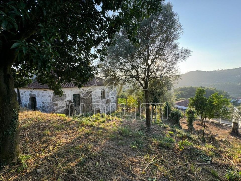 Farm i Arcos de Valdevez, Viana do Castelo - foto 1