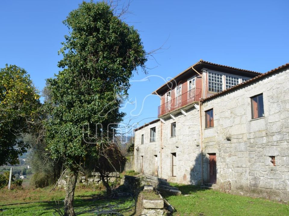 Farm i Arcos de Valdevez, Viana do Castelo - foto 1