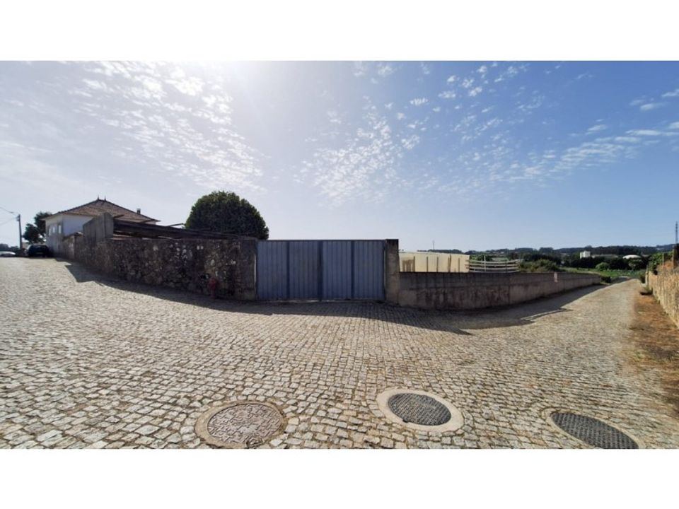 Terra a Tougues, Porto - foto 1