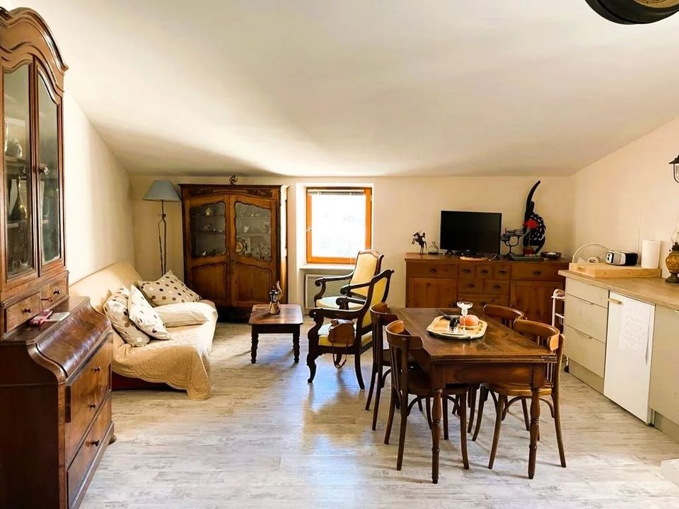 Apartament a Saint-Martin-de-Pallieres, Var - foto 1