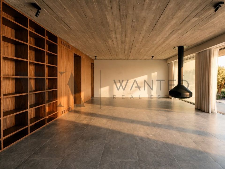 Villa in Carcavelos, Lisbon - photo 2