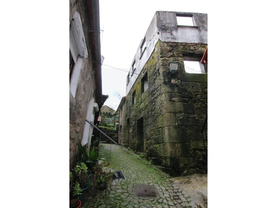 Ruinere i Oliveira do Hospital, Coimbra - foto 2