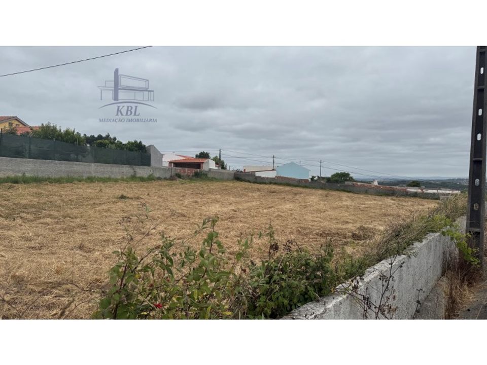Helårsgrund i Olho Marinho, Leiria - foto 4