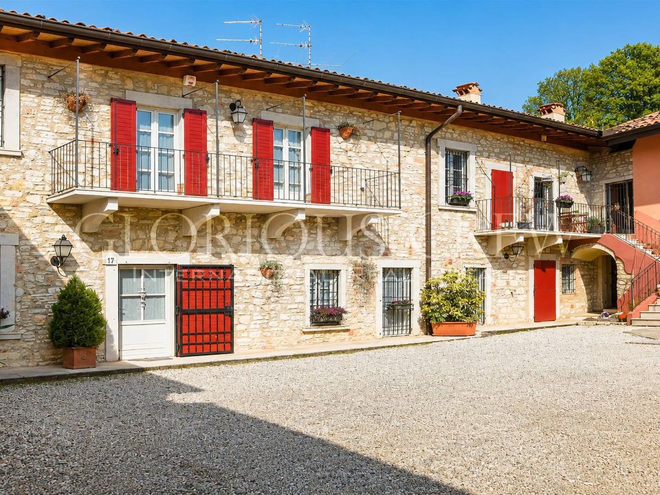 Appartement in Rezzato, Brescia - foto 1