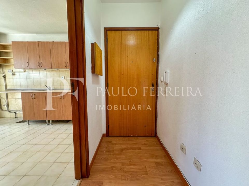 Apartamento en Vilar de Andorinho, Porto - foto 2