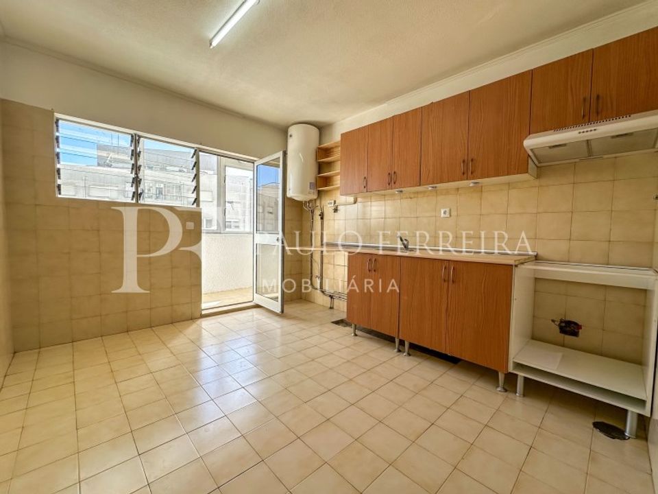 Apartamento en Vilar de Andorinho, Porto - foto 3