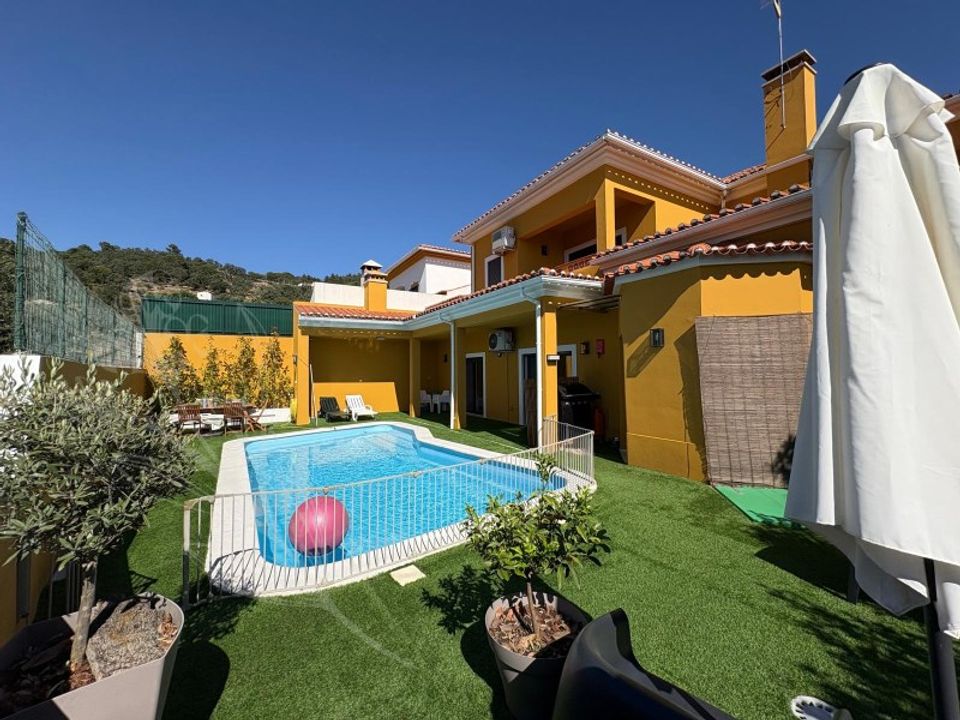 Villa in Ribeira de Nisa e Carreiras, Portalegre - foto 1