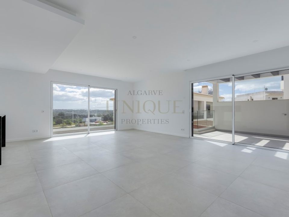Villa i Mexilhoeira Grande, Faro - foto 2