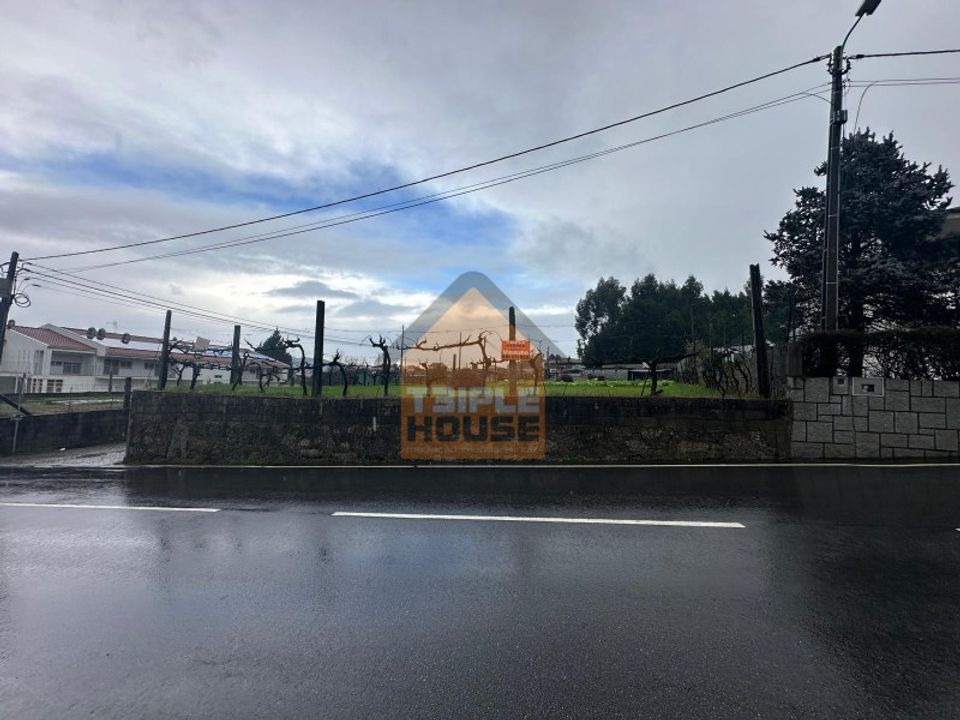 Helårsgrund i Penafiel, Porto - foto 1