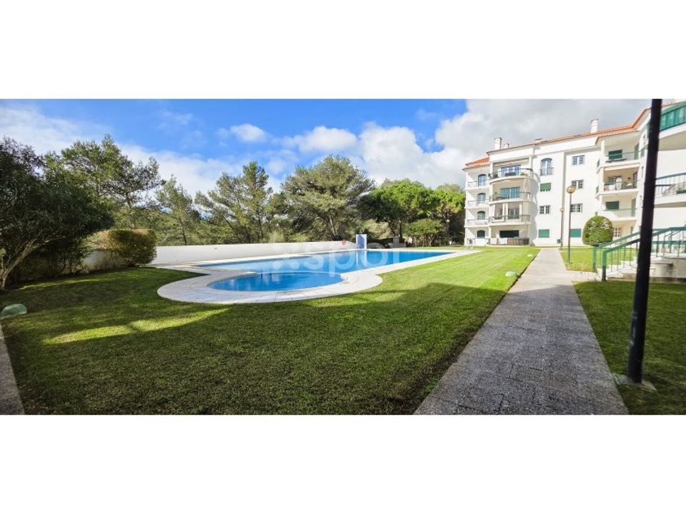 Apartment in Alcabideche, Lisbon - photo 1