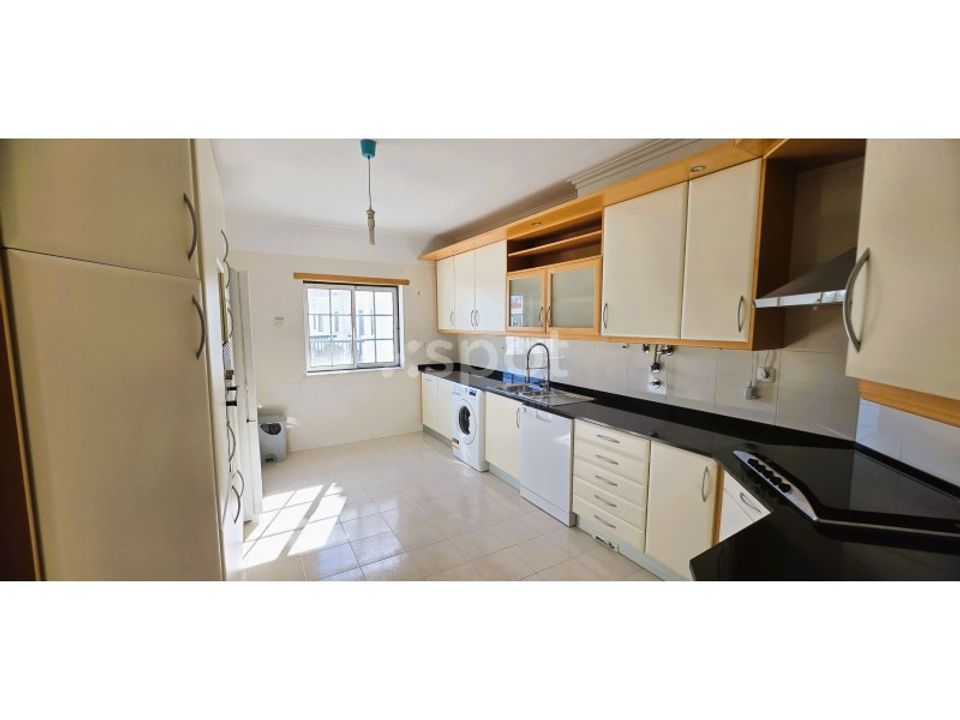 Apartment in Alcabideche, Lisbon - photo 4