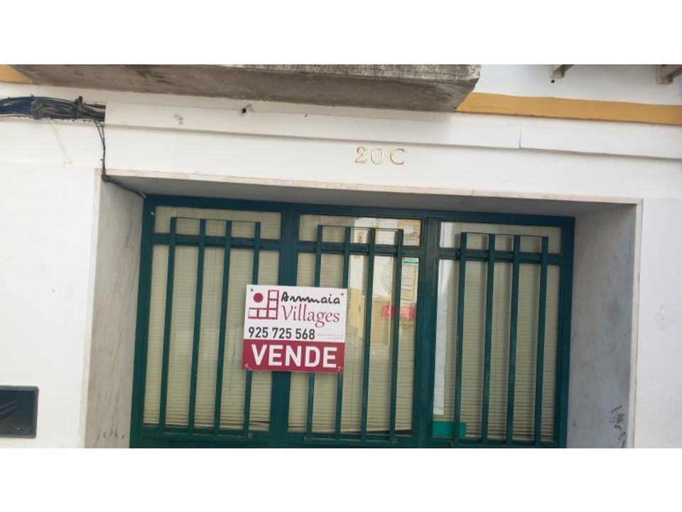 Erhvervsejendom i Elvas, Portalegre - foto 1