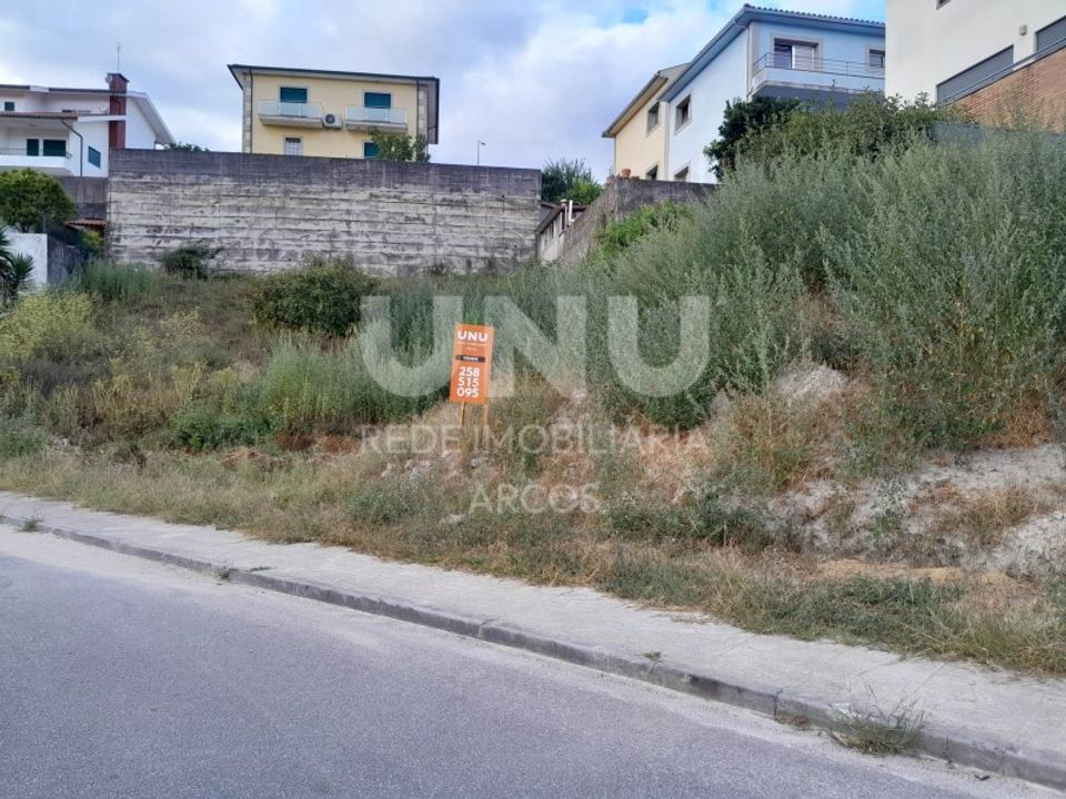 Helårsgrund i Ponte da Barca, Viana do Castelo - foto 1