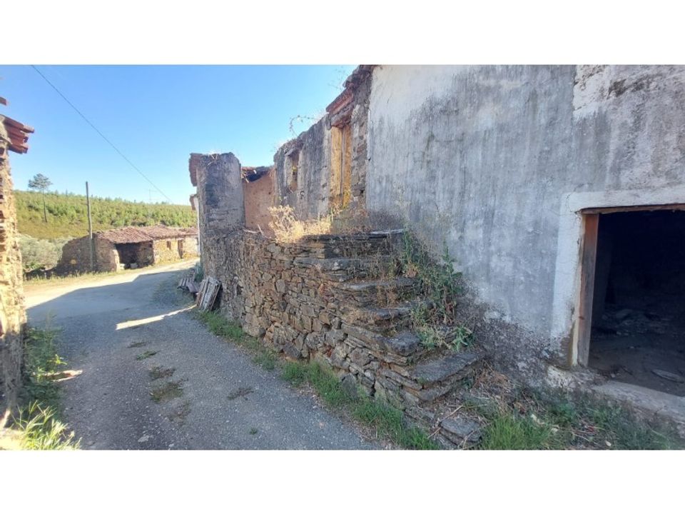 Ruinere i Proenca-a-Nova, Castelo Branco - foto 3