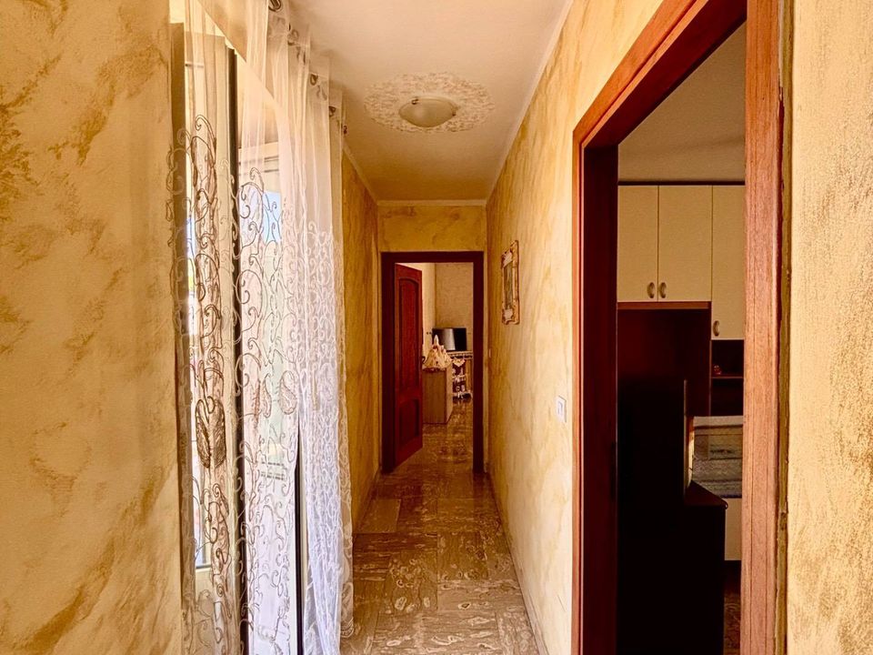 Lejlighed i Sant'Antimo, Naples - foto 1