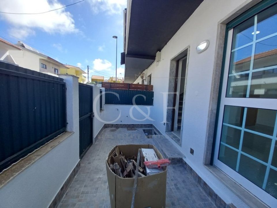 Villa in Carcavelos, Lisbon - foto 2