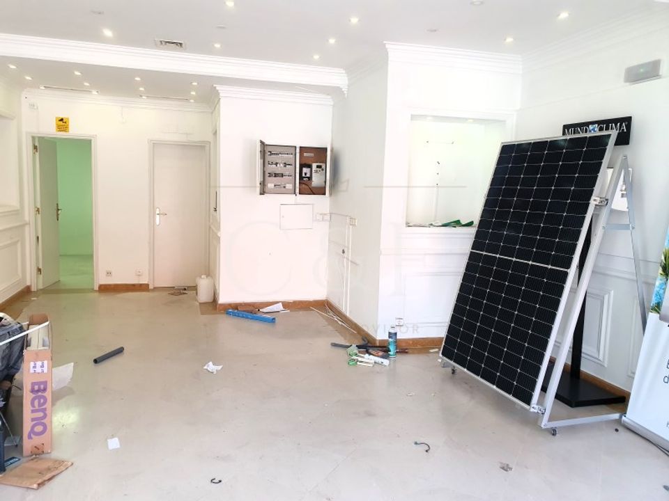 Erhvervsejendom i Almada, Setubal - foto 3