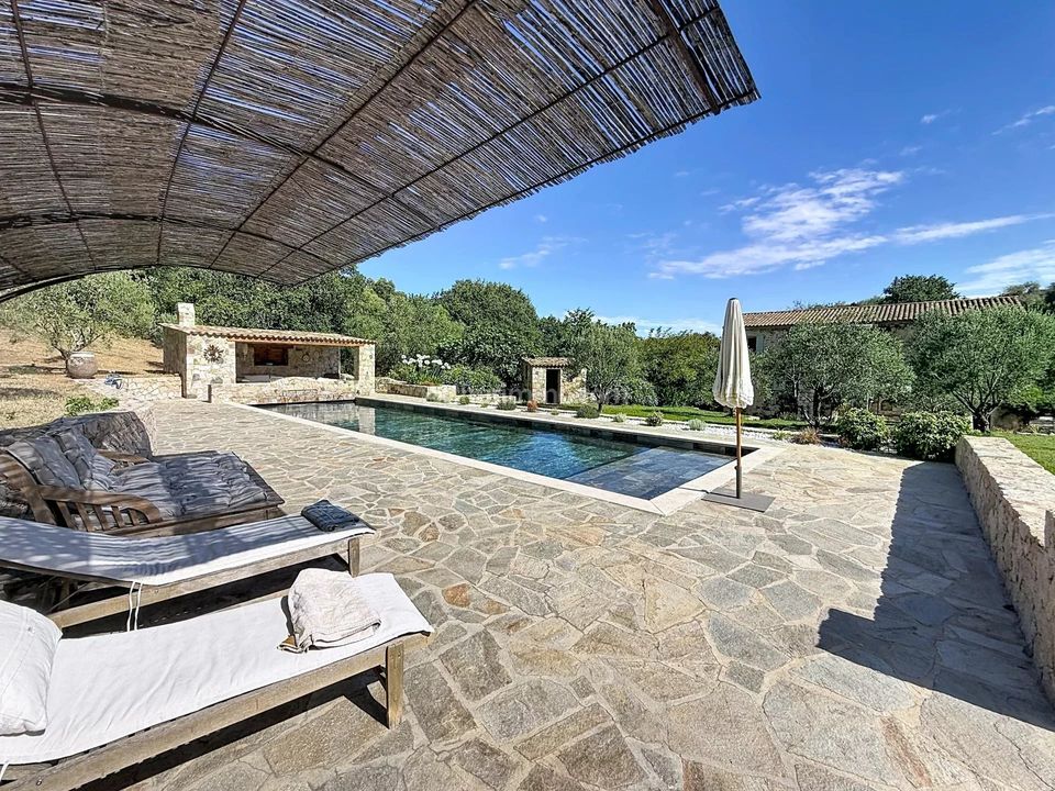 Villa i Aregno, Haute-Corse - bilde 2