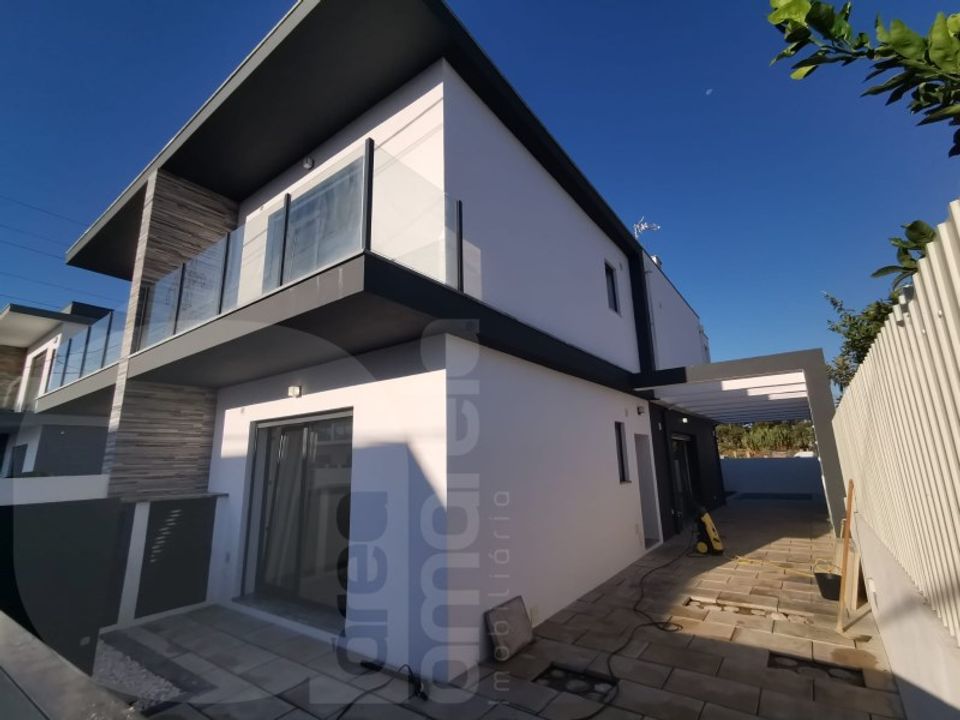 Villa i Fernao Ferro, Setubal - foto 1