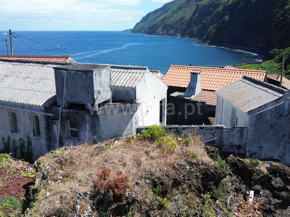 Casa de pueblo en Sao Roque do Pico, Pico - foto 3