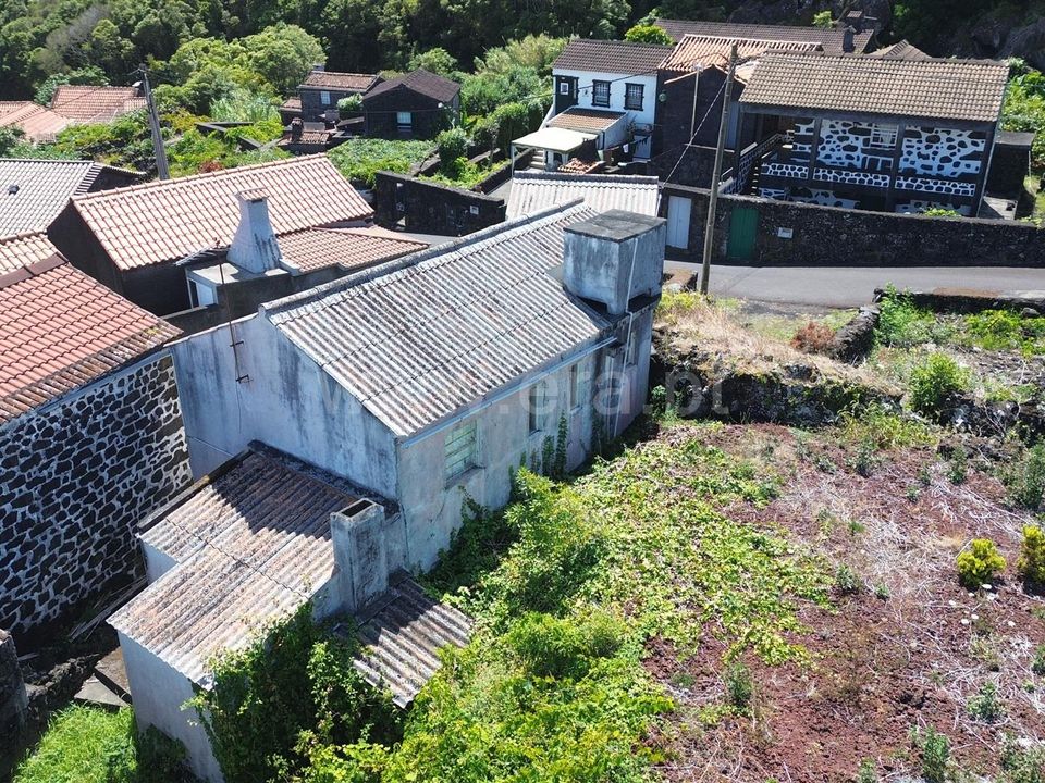 Casa de pueblo en Sao Roque do Pico, Pico - foto 4