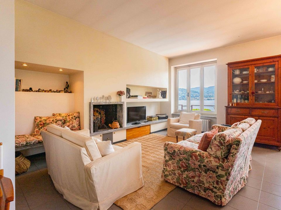 Casa de cidade em Ranco, Varese - foto 5