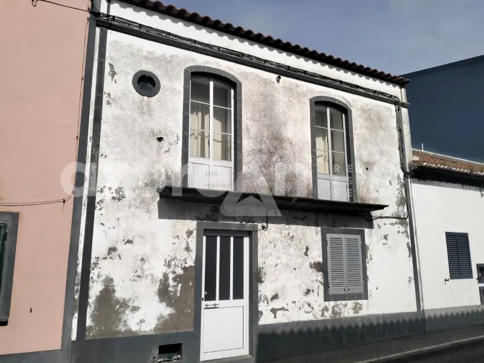Villa en Ribeira Grande, Sao Miguel - foto 1