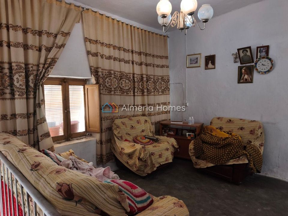 Hus i byn i Lucar, Almeria - foto 2