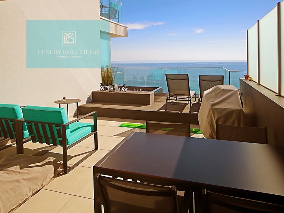 Apartment in Sesimbra, Setubal - photo 1