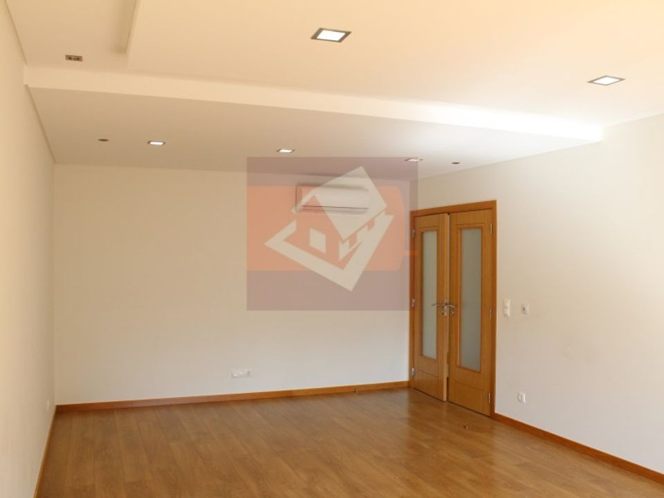 Apartamento en Odivelas, Lisbon - foto 2