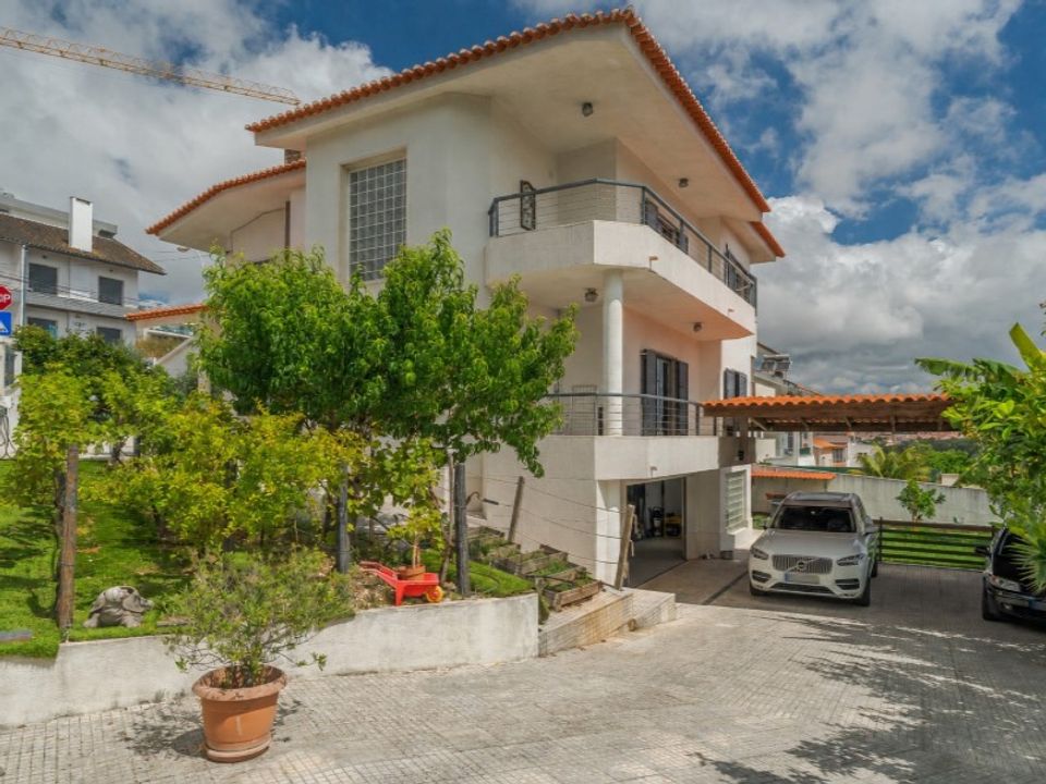 Villa en Oeiras, Lisbon - foto 1