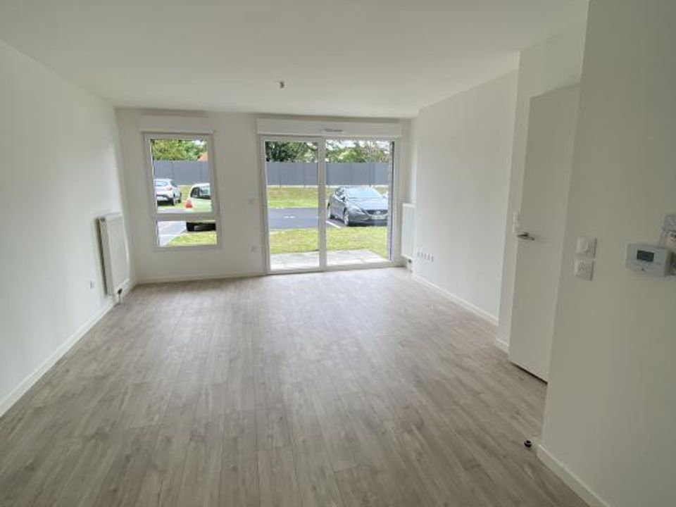 Apartment in Vendeville, Nord - photo 1